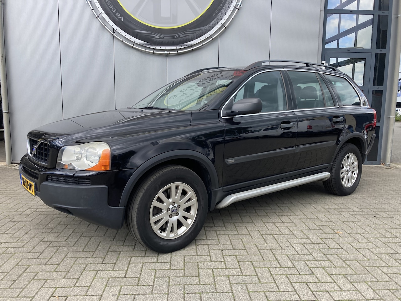 Volvo XC90 - 2.5 T Exclusive 7 persoons | Automaat | Leer | Xenon | Cruise - AutoWereld.nl
