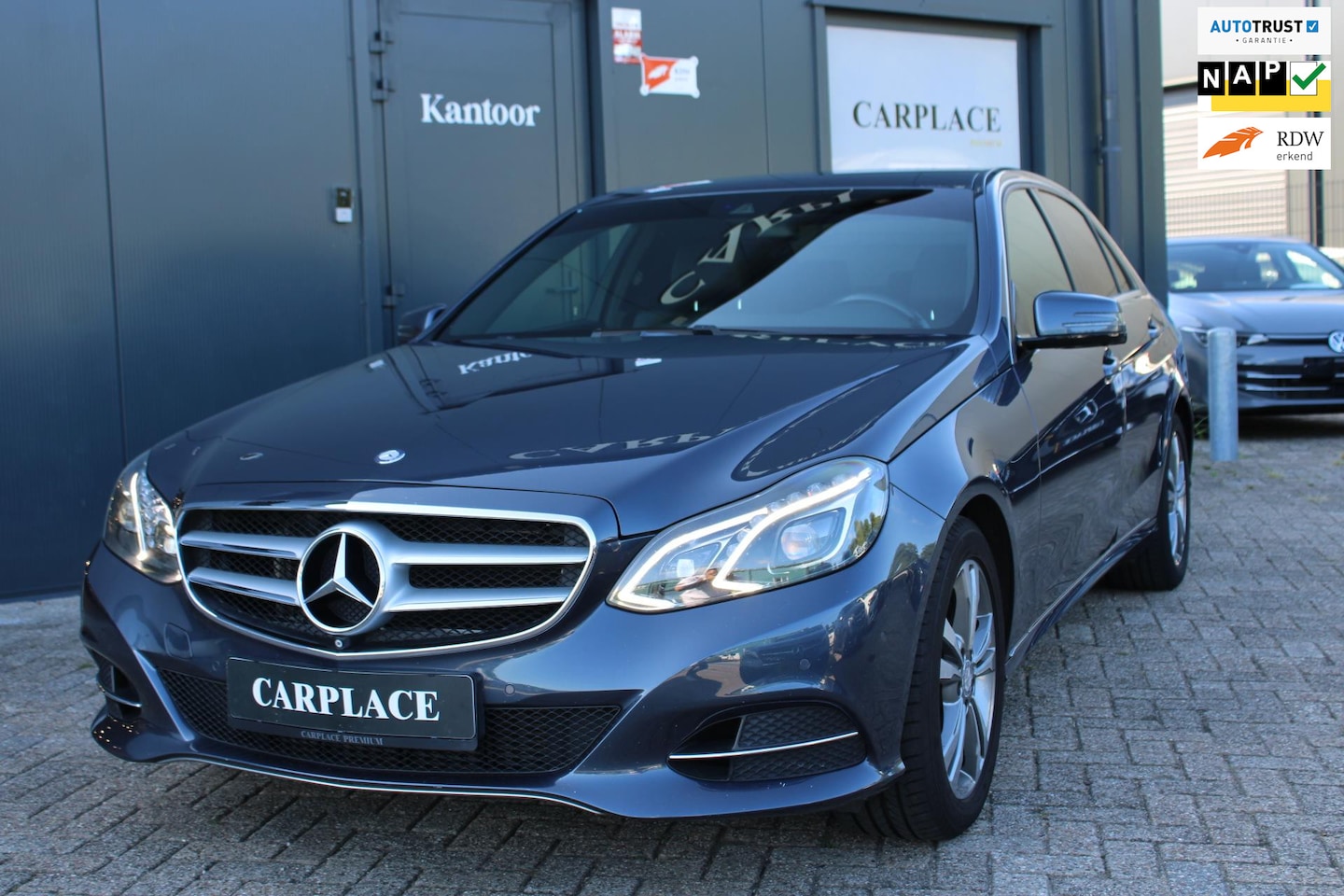 Mercedes-Benz E-klasse - 200 Ambition Avantgarde-surround camera - AutoWereld.nl