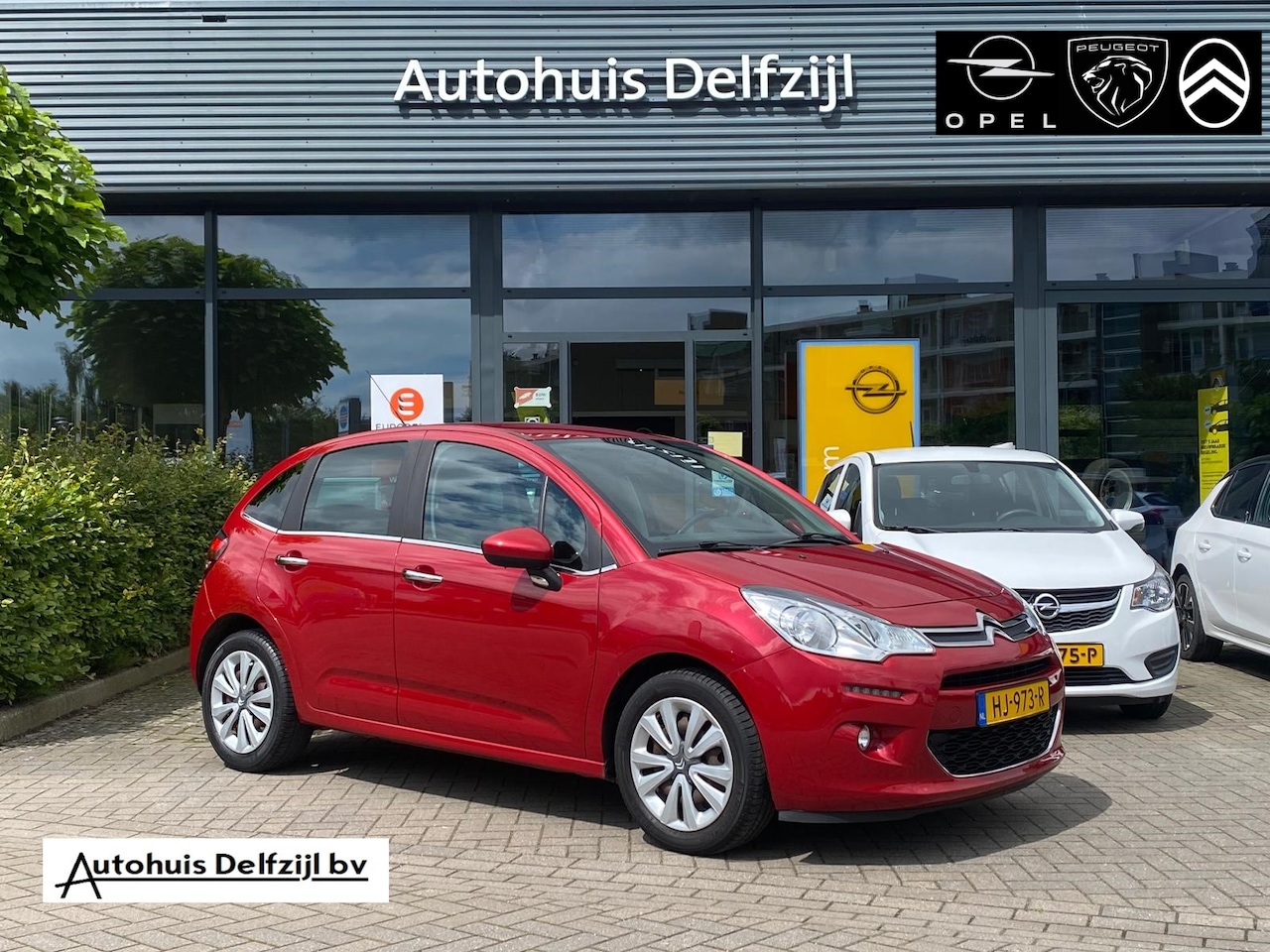 Citroën C3 - 1.2 PureTech 82pk Trekhaak airco - AutoWereld.nl