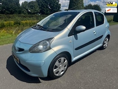 Toyota Aygo - 1.0-12V