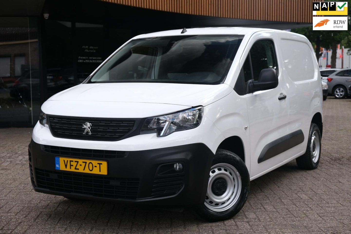 Peugeot Partner - 1.5 BlueHDI Premium/EXCL.BTW/Carplay/PDC/Cruise/Airco/Schuifdeur - AutoWereld.nl