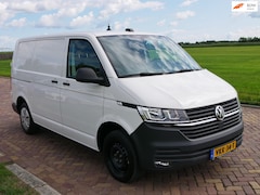 Volkswagen Transporter - 2.0 TDI L1H1 2021 AC NAVI