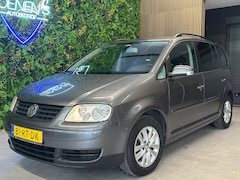 Volkswagen Touran - 1.6 Business