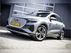 Audi Q4 e-tron - 40 204pk Advanced Plus 77 kWh PANORAMA Origineel NL