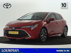 Toyota Corolla - 1.8 Hybrid Executive | Luxe uitvoering | Lage km-stand | Trekhaak afneembaar |