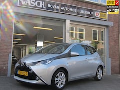 Toyota Aygo - 1.0 VVT-i x-pose Navi All In Prijs Bovaggarantie