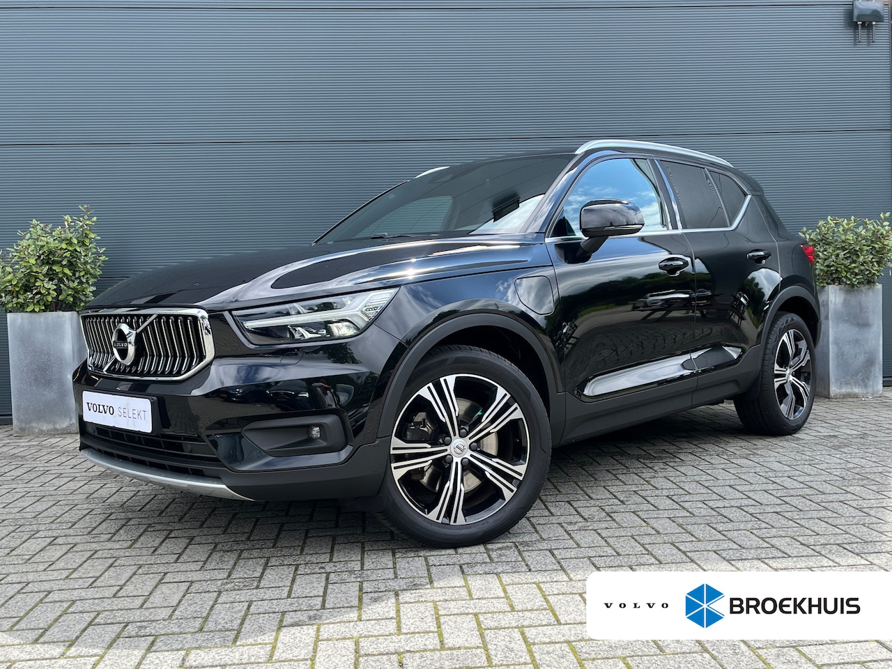 Volvo XC40 - 1.5 T5 Recharge Business Pro | Pilot Assist | BLIS | Camera | Keyless | - AutoWereld.nl