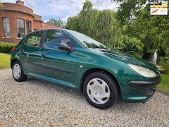 Peugeot 206 - 1.4 XR