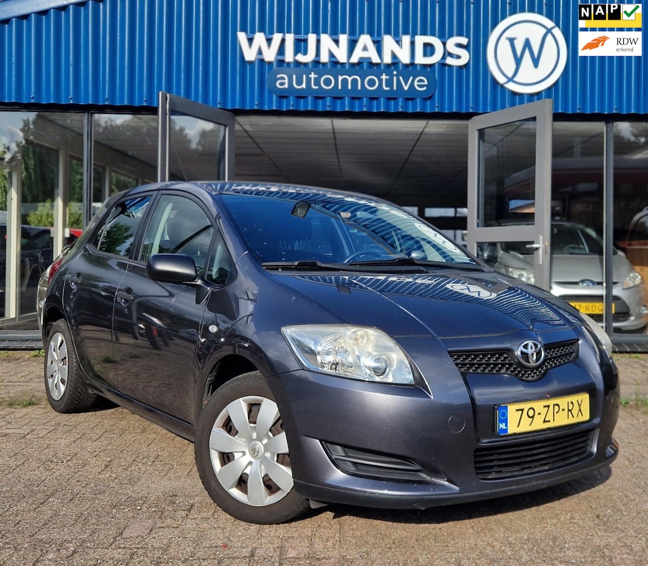 Toyota Auris - 1.6-16V Terra Airco Elekt Ramen APK Onderhoud - AutoWereld.nl