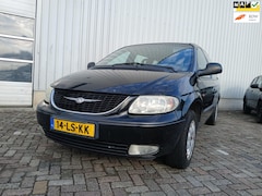 Chrysler Grand Voyager - 3.3i V6 SE Luxe- Automaat -Airco - Trekhaak - Start niet