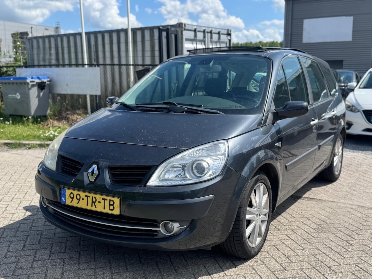 Renault Grand Scénic - 2.0-16V Tech Line Automaat Pano Clima Navi - AutoWereld.nl