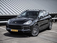 Porsche Cayenne - 2.9 S 440PK Panorama Matrix Bose Luchtvering Camera Sportuitlaat