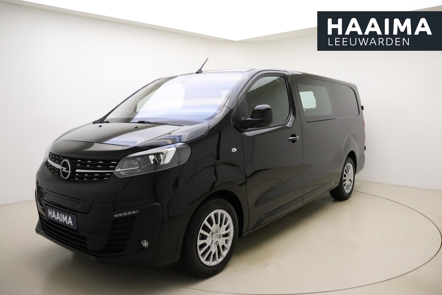 Opel Vivaro Electric - L3 75 kWh | Navigatie | Camera | Climate control | Keyless | Trekhaak | Passagiersstoel | - AutoWereld.nl