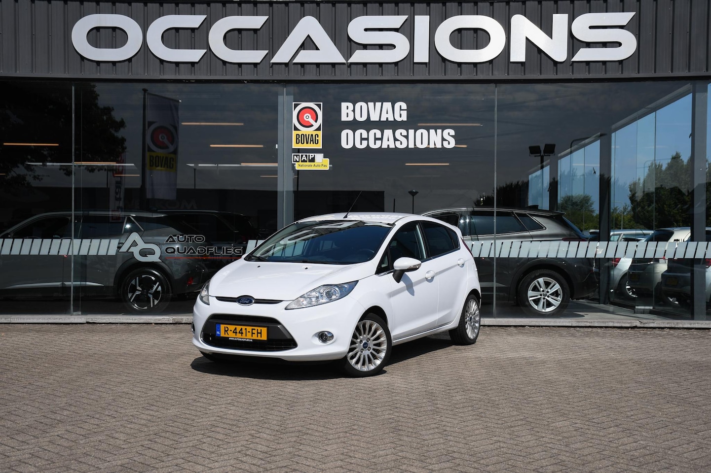 Ford Fiesta - 1.25 Titanium LM 16 INCH/ ELECTRISCHE RAMEN VOOR - AutoWereld.nl