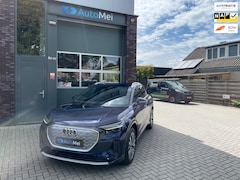 Audi Q4 e-tron - 40 Advanced Plus 82 kWh Warmtepomp / Trekhaak afneembaar / Matrix-Led / ACC / Achteruitrij