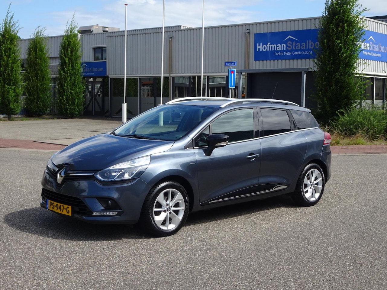 Renault Clio Estate - 0.9 TCe Limited Navi Pdc Trekhaak - AutoWereld.nl