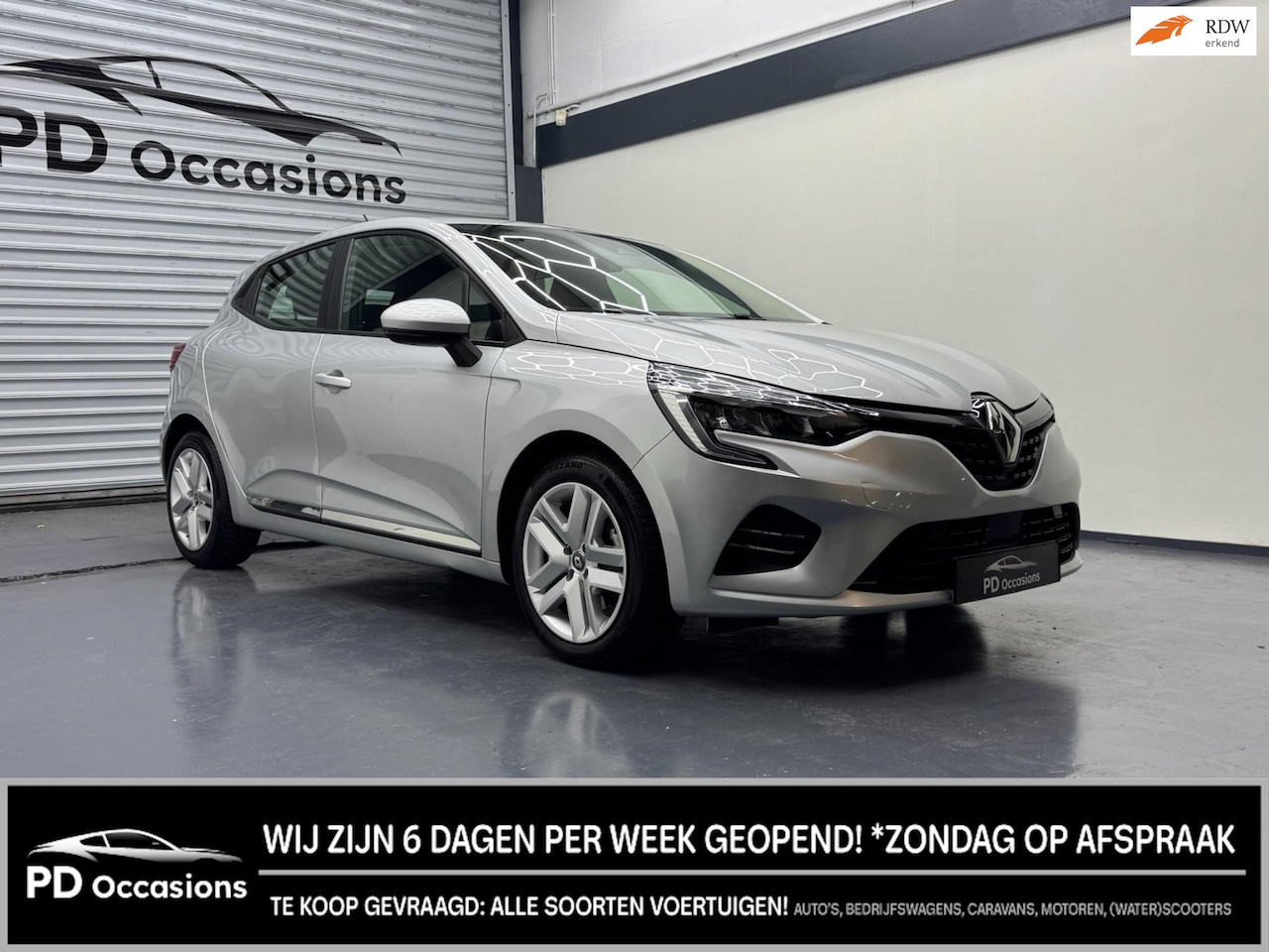 Renault Clio - 1.6 E-Tech Hybrid 145 Equilibre - Navi - Cruise - Clima - AutoWereld.nl