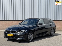 BMW 3-serie Touring - 330i High Executive Edition Panorama/ 258PK