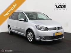 Volkswagen Touran - 1.4 TSI Highline Automaat Trekhaak PDC Stoelverwarming