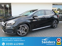 Mercedes-Benz GLA-Klasse - 200 AMG/ Trekhaak afneembaar/ Stoelverwarming/ Panoramadak/ Harman Kardon/ Xenon/ All-seas