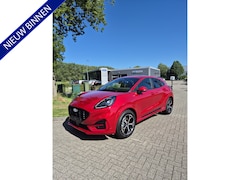 Ford Puma - Nw nwe model Hybrid ST-Line met Comfort en Winter Pack 7.500, - korting
