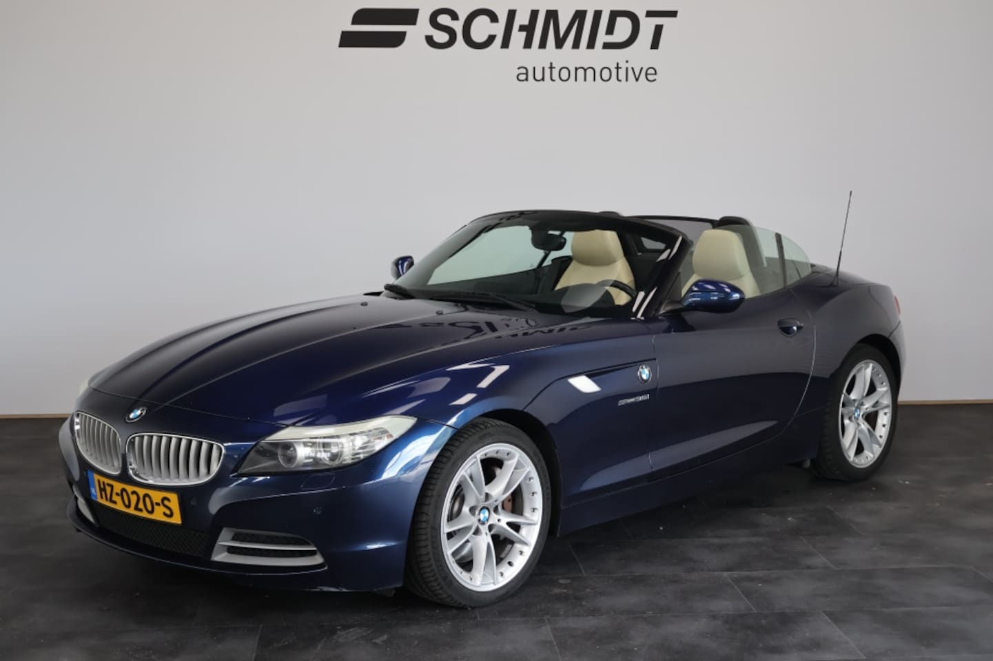 BMW Z4 Roadster - sDrive35i Automaat | 400pk | Bi-Xenon | Leder | Navi - AutoWereld.nl
