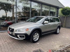 Volvo XC70 - 2.4 D5 Summum Automaat Youngtimer