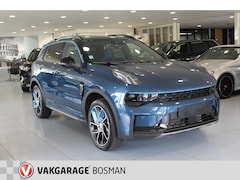 Lynk & Co 01 - 1.5/PANO/NAVI/360/CARPLAY