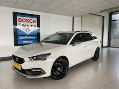SEAT Leon - 1.4 TSI eHybrid PHEV FR Virtual cockpit / Camera / Navi / Trekhaak