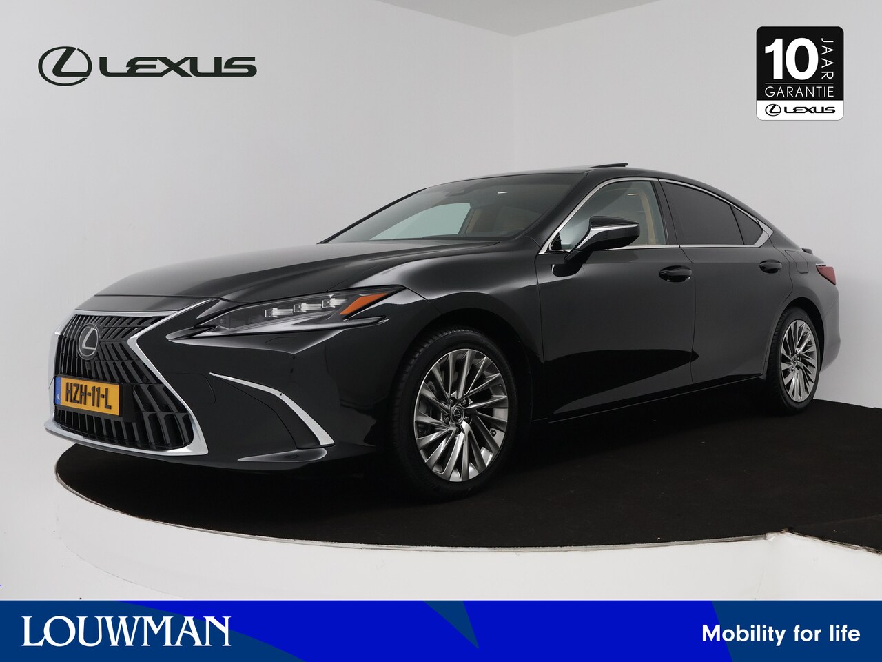 Lexus ES - 300h President Line 300h President Line - AutoWereld.nl