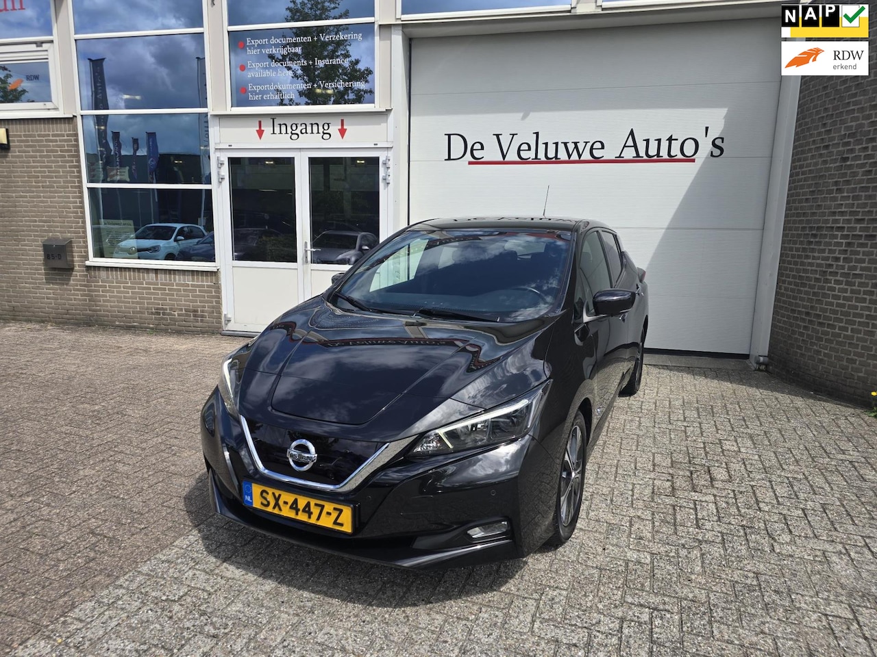 Nissan LEAF - 2.ZERO EDITION 40 kWh camera navi keyless Adapti - AutoWereld.nl