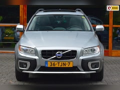 Volvo XC70 - D3 5 Cilinder Limited Edition | Stoelverwarming | Cruise Control | Trekhaak 1600KG | Panor