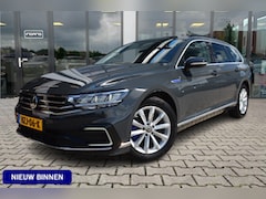 Volkswagen Passat Variant - 1.4 TSI PHEV GTE Business | ACC | Camera | DAB |