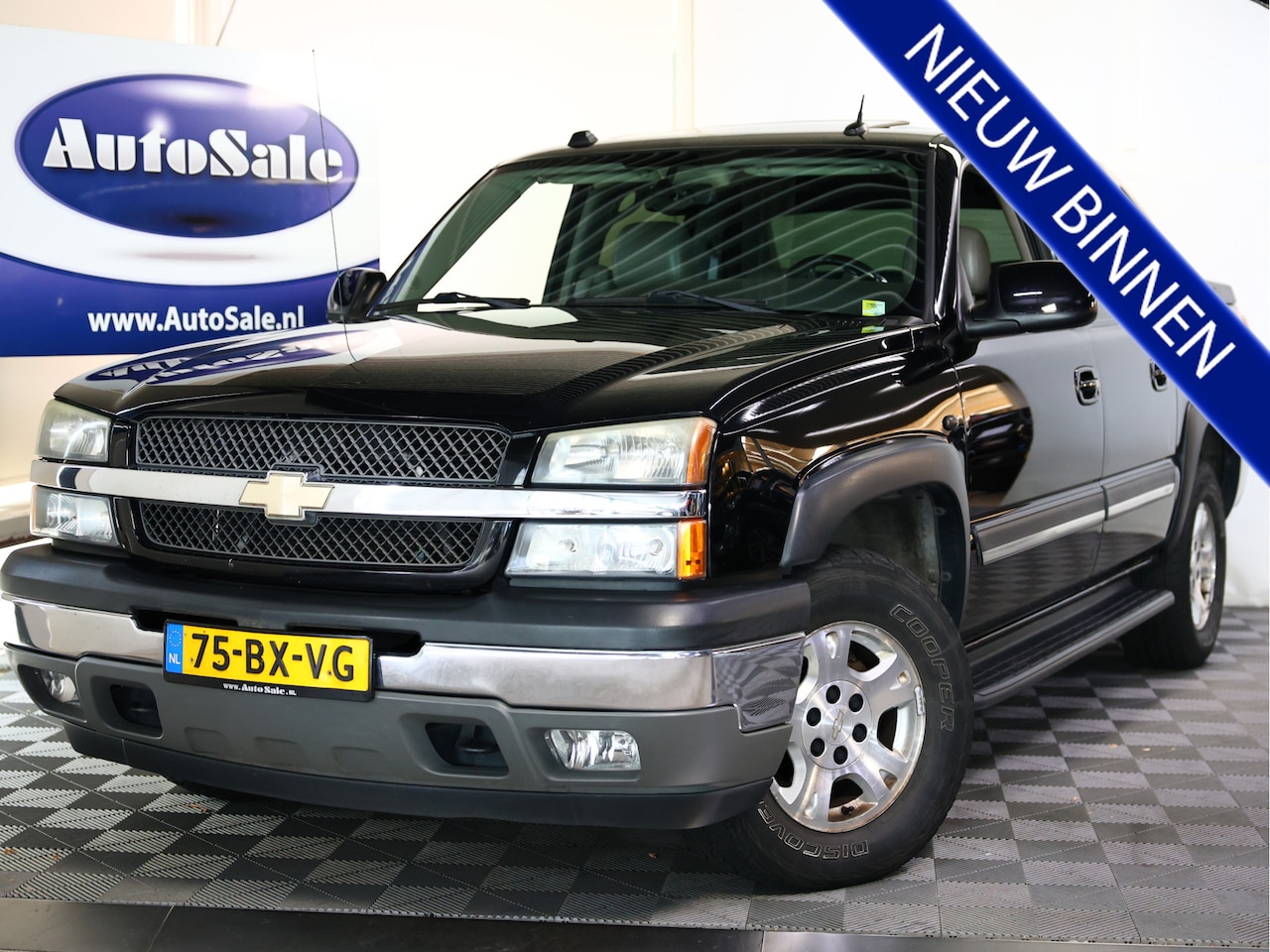 Chevrolet Avalanche - USA 5.3 4WD 1500 V8 LPG DAKJE LEDER TREKHAAK '06 - AutoWereld.nl