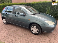 Ford Focus - 1.6-16V Cool Edition
