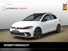 Volkswagen Polo - 2.0 TSI GTI // Panoramadak - IQ Light - Camera - App Connect Wireless - BEATS - 12 mnd Gar