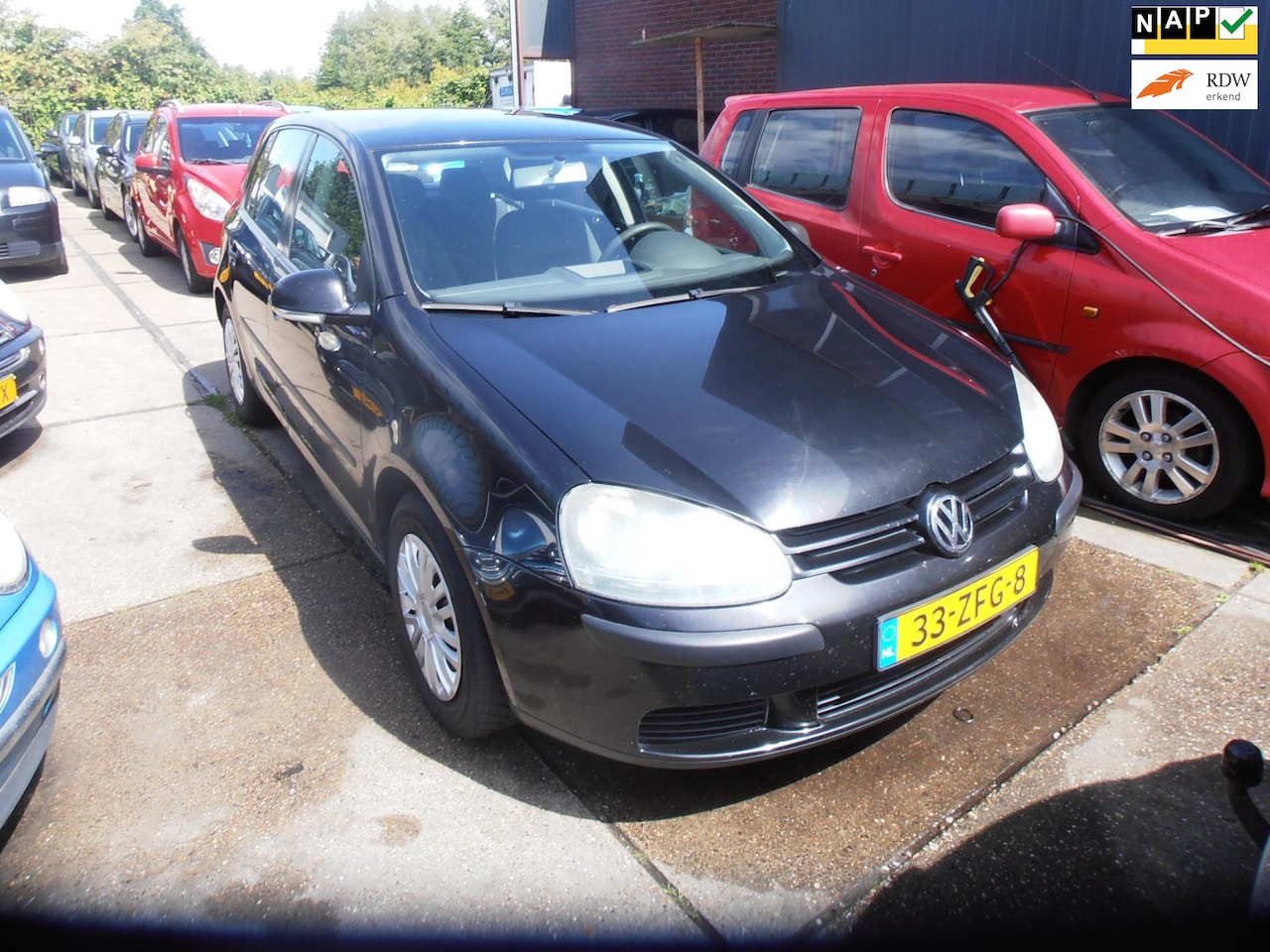 Volkswagen Golf - 1.4-16V lpg g3 airco 5drs elek pak nap apk - AutoWereld.nl