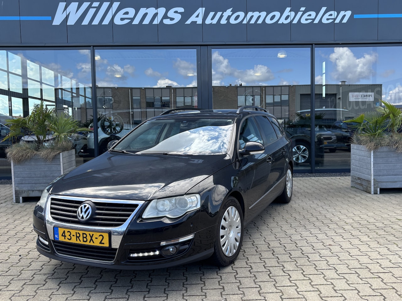 Volkswagen Passat Variant - 2.0 TDI Trendline 2.0 TDI Trendline - AutoWereld.nl