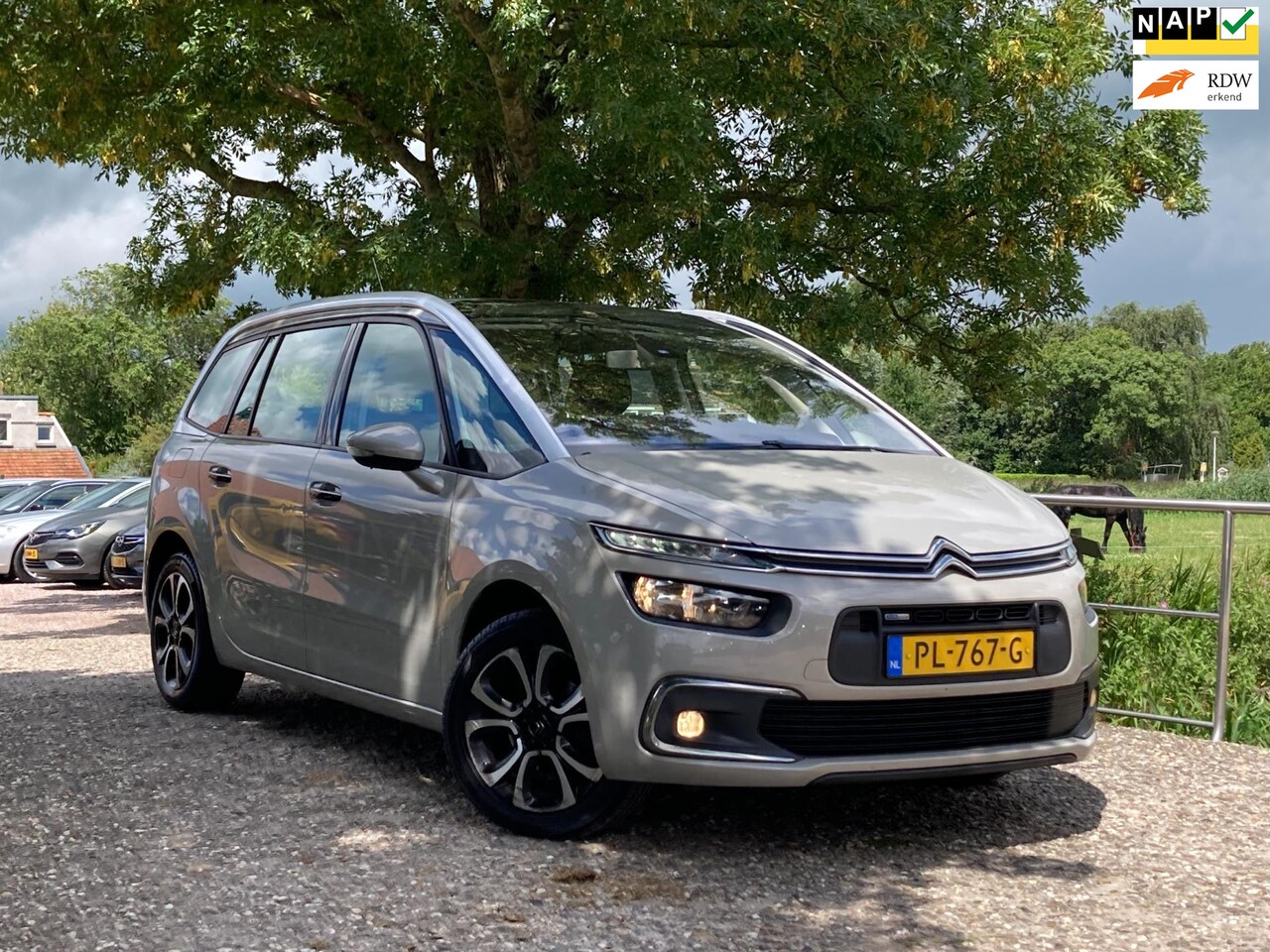Citroën Grand C4 Picasso - 1.2 PureTech Business | Pano voorraam + 7 Pers + Clima + Cruise nu € 9.975,-!!! - AutoWereld.nl