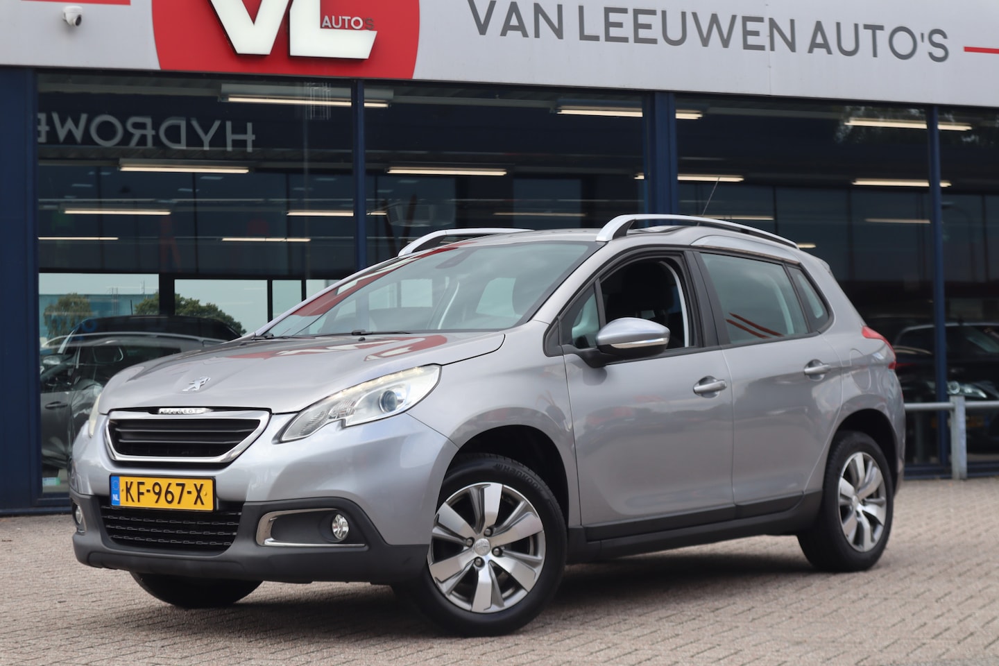Peugeot 2008 - 1.2 VTi Allure | Navi | Airco | Cruise - AutoWereld.nl