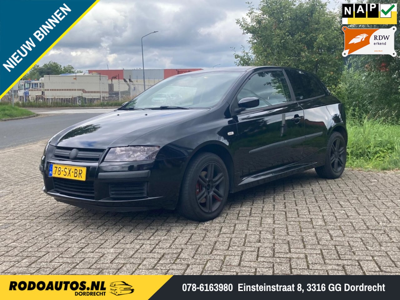 Fiat Stilo - 1.8-16V Sport 133pk Airco/Carplay APK 2026 - AutoWereld.nl