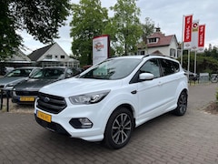 Ford Kuga - 1.5 ECOBOOST ST LINE / CARPLAY / NAVI / TREKHAAK / CAMERA / 18'' LMV