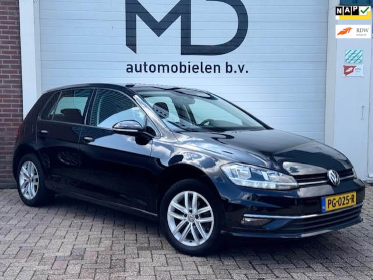 Volkswagen Golf - 1.0 TSI Comfortline 7.5-Carplay-Cruise-Clima - AutoWereld.nl