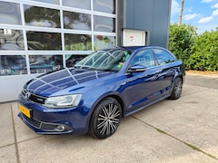 Volkswagen Jetta - 1.4 TSI Hybrid Highline