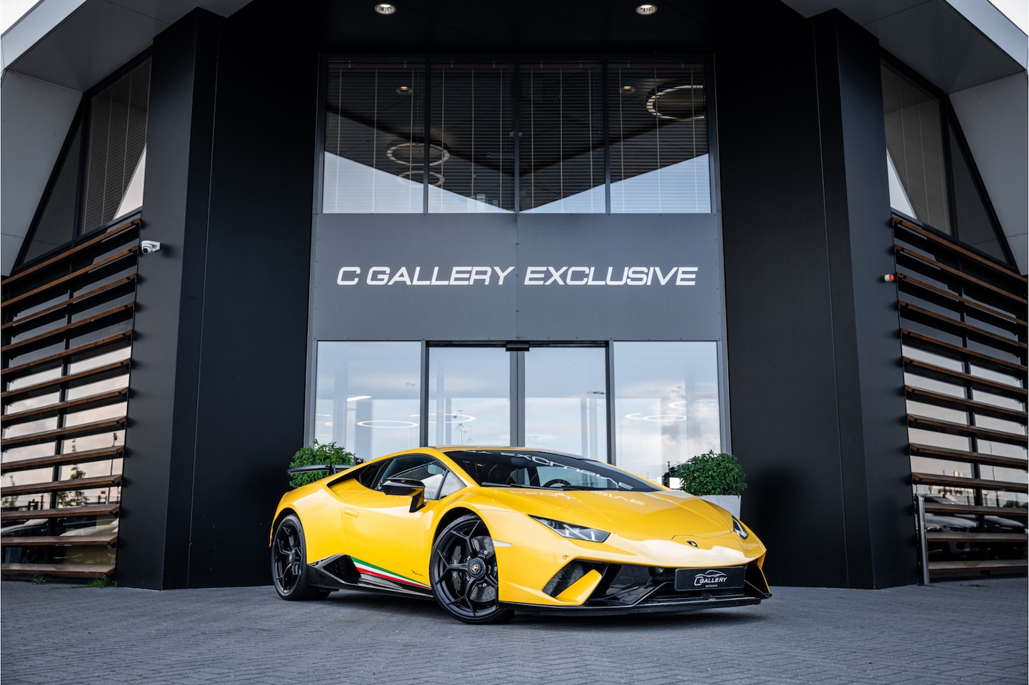 Lamborghini Huracán - 5.2 V10 Performante - Forged Carbon | ALA | Lift | Sensonum | Camera - AutoWereld.nl