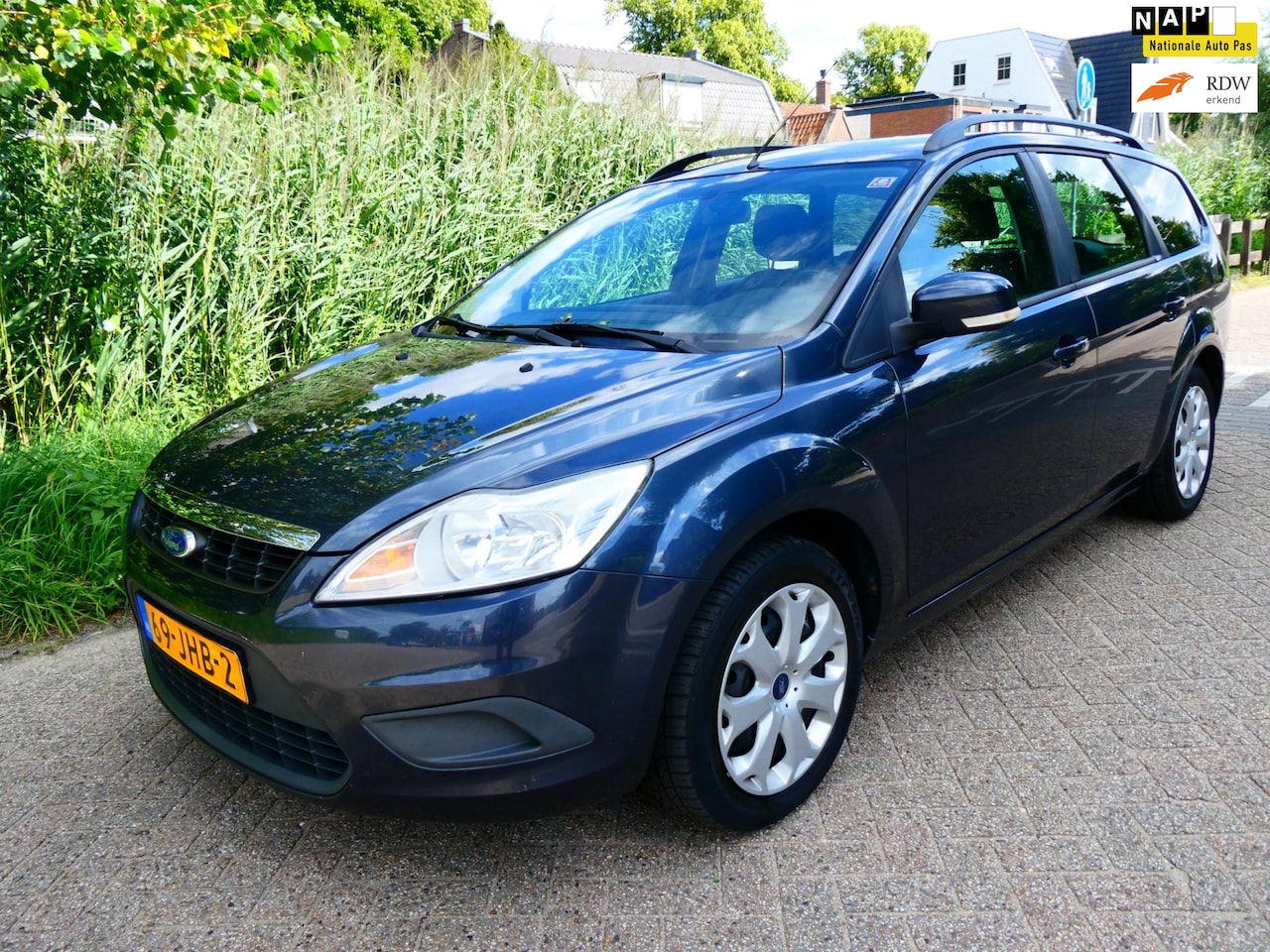 Ford Focus Wagon - 1.4 Trend 80pk Koude Airco Navi APK Juni 2026 - AutoWereld.nl
