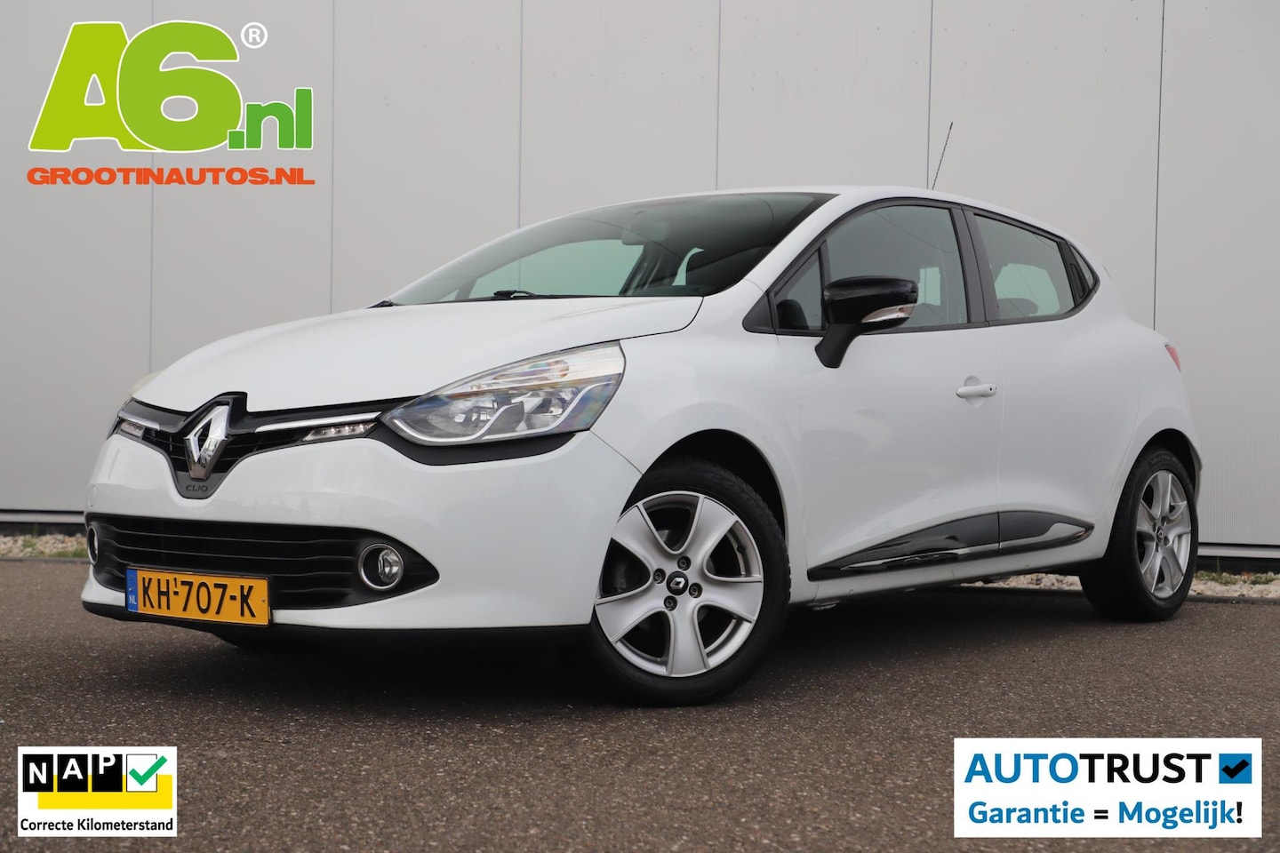 Renault Clio - 0.9 TCe Dynamique Navigatie Airco Cruise Control 16 inch LMV Keyless - AutoWereld.nl