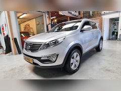 Kia Sportage - 2.0 X-ecutive Plus Pack Navi, Clima, half leder, trekhaak, bluetooth