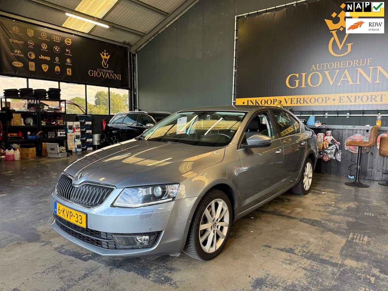 Skoda Octavia - 1.2 TSI Greentech Elegance Businessline INRUILEN MOGELIJK - AutoWereld.nl
