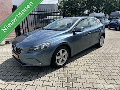 Volvo V40 - 1.6 T3 Momentum goed onderhouden